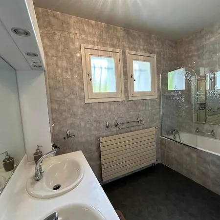 T3 Centre-ville Avec Jardin Et Climatisation - Fr-1-541-132 Apartmán *